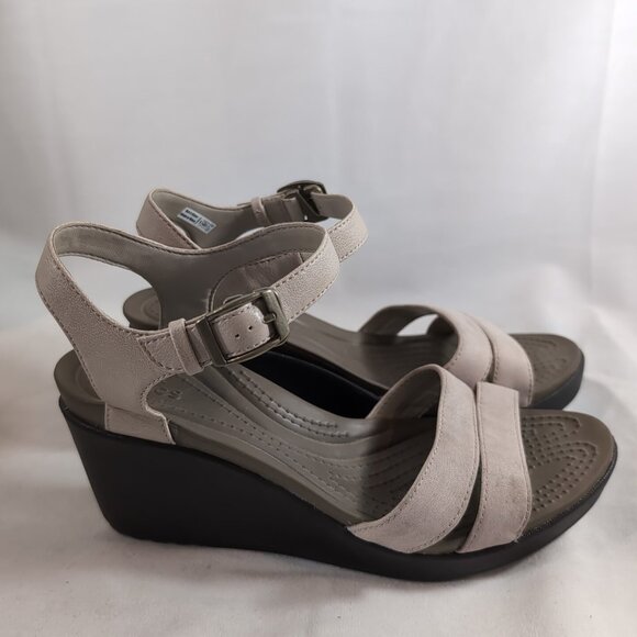 CROCS Leigh II Ankle Strap Wedge Heels Sandals 202511 Women's US 8 Beige Brown - Picture 4 of 16